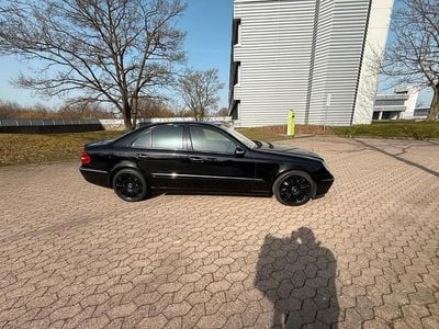 Usata Mercedes E320 224 CV (164 kW) 2003 Nero Berlina