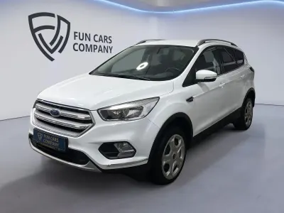 Gebraucht Ford Kuga Trend 120 PS (88 kW) 2018 Weiß SUV
