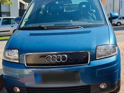 Second-hand Audi A2 110 CP (80 kW) 2002 Albastru Hatchback