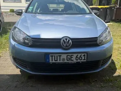 Gebraucht VW Golf VI Style 80 PS (58 kW) 2010 Blau Kleinwagen
