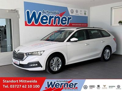 Begagnad Skoda Octavia Ambition 110 HK (80 kW) 2022 Vit Kombi