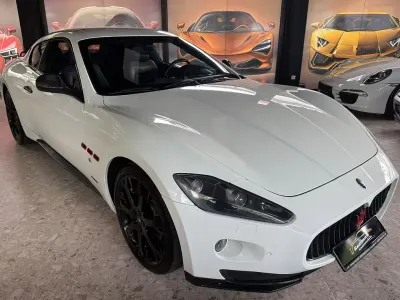 Gebraucht Maserati Granturismo 460 PS (338 kW) 2010 Weiß Coupé