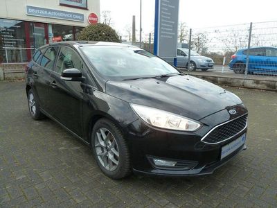 Usata Ford Focus 125 CV (91 kW) 2017 Nero Berlina