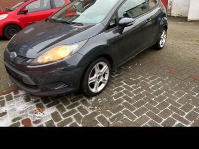 gebraucht Ford Fiesta 1.4 TDCI Unfall Vorne