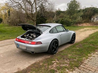 Silber Gebraucht 1996 Porsche 993 Coupé | 79.993 €