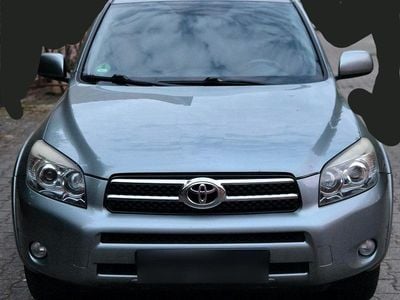 Usata Toyota RAV4 177 CV (130 kW) 2007 Verde SUV