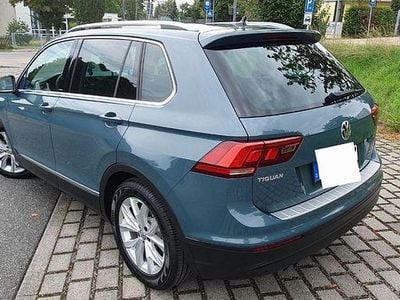 Gebraucht VW Tiguan IQ Drive 150 PS (110 kW) 2019 Grün SUV