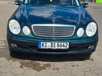 Mercedes E280