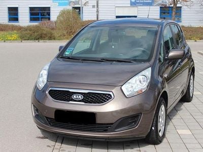 Second-hand Kia Venga 125 CP (91 kW) 2011 Maro Hatchback