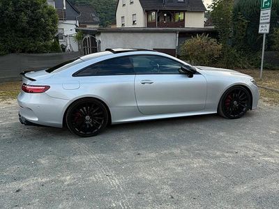 Gebraucht Mercedes E400 Edition 1 333 PS (244 kW) 2017 Silber Coupé