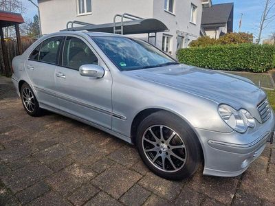 Grau Gebraucht 2006 Mercedes C180 Elegance Limousine | 6.190 € (Teuer)