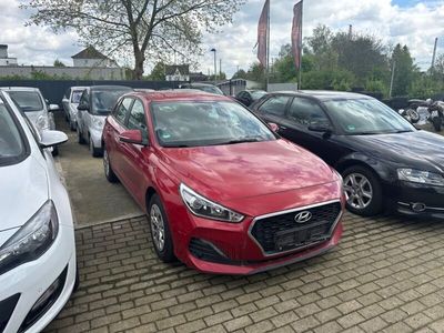 gebraucht Hyundai i30 1.4 Trend