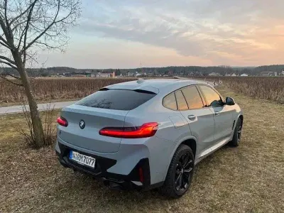 Używany BMW X4 M Sport 286 KM (210 kW) 2024 Szary SUV