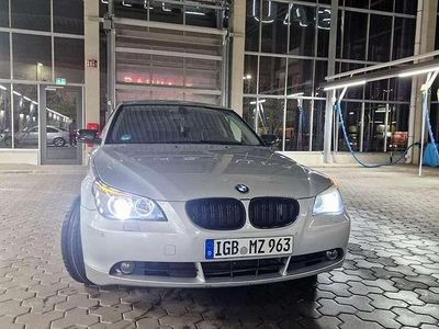 Gebraucht BMW 525 192 PS (141 kW) 2004 Silber Limousine