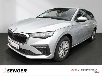 Gebraucht Skoda Scala Selection 116 PS (85 kW) 2025 Brillantsilber metallic Kleinwagen