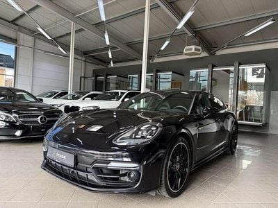 Second-hand Porsche Panamera Sport Turismo 462 CP (339 kW) 2019 Negru Break
