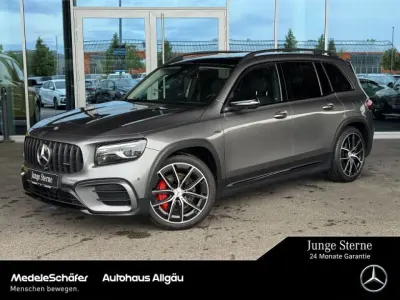 Gebraucht Mercedes GLB35 AMG 306 PS (225 kW) 2024 Lack mountaingrau (metallic) SUV