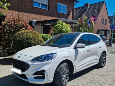 Używany Ford Kuga ST-Line X 224 KM (164 kW) 2022 Biały SUV