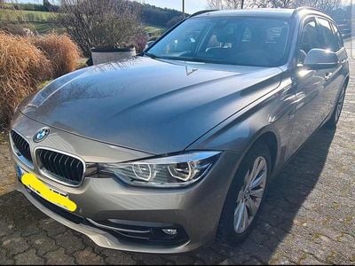 Gebraucht BMW 320 Sport Line 184 PS (135 kW) 2015 Grau Kombi