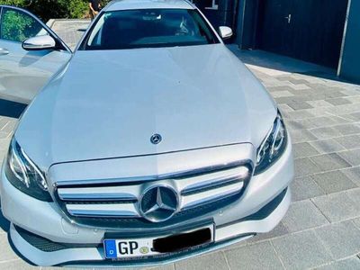 gebraucht Mercedes E220 E-Klasse d T 9G-TRONIC