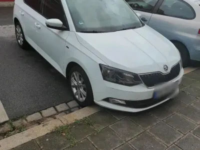 Gebraucht Skoda Fabia 75 PS (55 kW) 2018 Weiß Kleinwagen