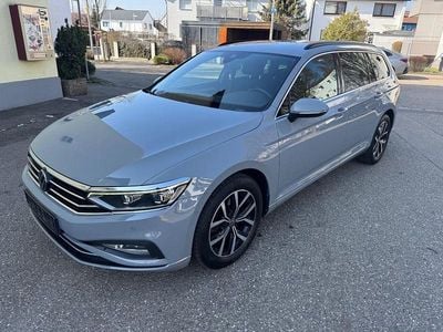 Gebraucht VW Passat IQ Drive 150 PS (110 kW) 2022 Grau Kombi