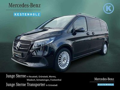 Gebraucht Mercedes V220 Style 163 PS (119 kW) 2024 Obsidianschwarz Van / Kleinbus