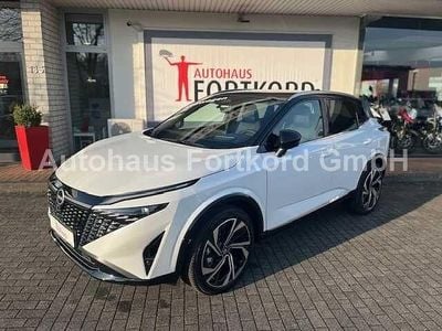 Neu Nissan Qashqai Tekna+ 158 PS (116 kW) 2026 Pearl withe / schwarz metallic SUV