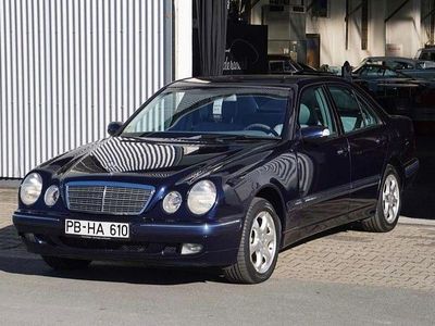 Gebraucht Mercedes E270 Elegance 170 PS (125 kW) 2001 Blau Limousine