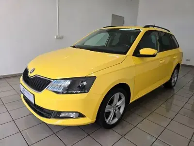 Gebraucht Skoda Fabia Style 184 PS (135 kW) 2015 Gelb Kombi