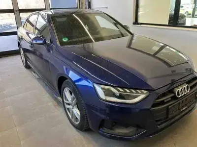 Gebraucht Audi A4 Advanced 204 PS (150 kW) 2020 Blau Limousine