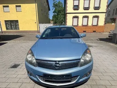 Gebraucht Opel Astra Cabriolet Cosmo 140 PS (102 kW) 2007 Cabrio
