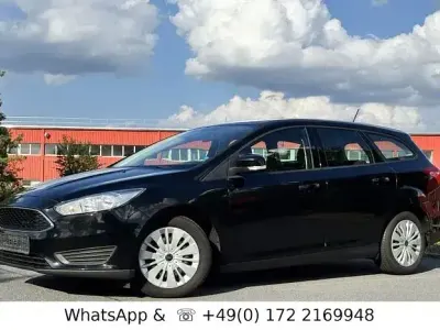 Usata Ford Focus S 92 CV (67 kW) 2015 Grigio Berlina