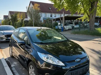 Second-hand Ford Fiesta Trend 97 CP (71 kW) 2010 Negru Hatchback