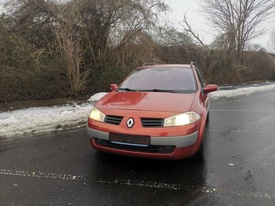 Rot Gebraucht 2005 Renault Mégane II Kombi | 750 € (Superpreis)