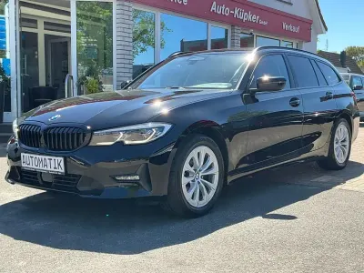 Gebraucht BMW 320 Sport Line 190 PS (139 kW) 2020 Schwarz Kombi