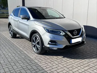 Usata Nissan Qashqai N-Connecta 110 CV (80 kW) 2018 Argento SUV