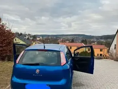 Occasion Fiat Punto 77 PK (56 kW) 2013 Blauw Hatchback