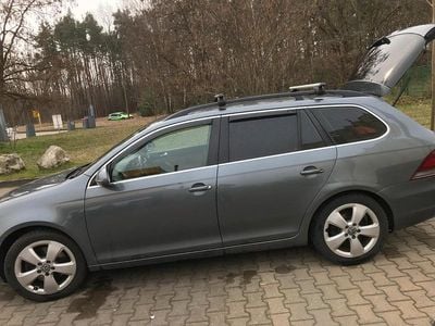 Gebraucht VW Golf VI Comfortline 140 PS (102 kW) 2011 Silber Kleinwagen