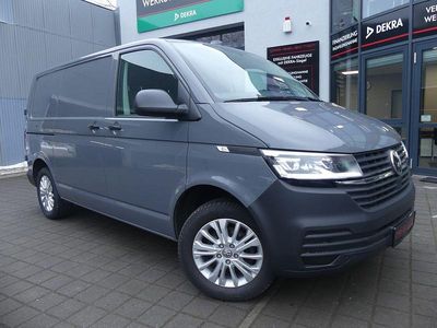 Gebraucht VW Transporter 150 PS (110 kW) 2022 Grau Van