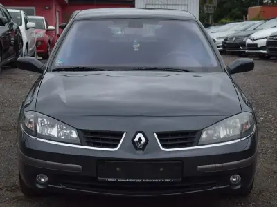 Brugt Renault Laguna II Avantage 131 HK (96 kW) 2006 Grå Sedan