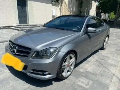 Używany Mercedes C250 204 KM (150 kW) 2013 Coupe