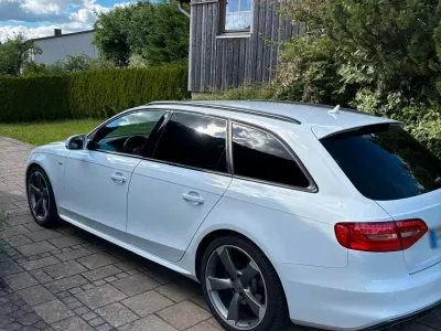Gebraucht Audi A4 190 PS (139 kW) 2014 Weiß Kombi