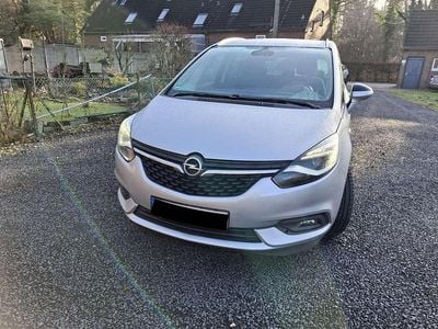 Gebraucht Opel Zafira Business Edition 136 PS (100 kW) 2017 Silber Van / Kleinbus