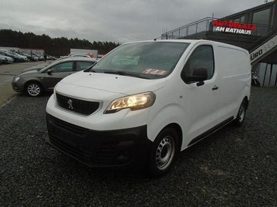 Weiß Gebraucht 2016 Peugeot Expert Van | 5.499 €