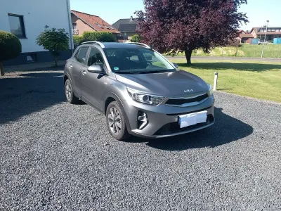 Gebraucht Kia Stonic Comfort 84 PS (61 kW) 2025 Grau SUV