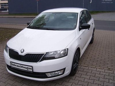 Usata Skoda Rapid Cool Edition 86 CV (63 kW) 2015 Bianco Utilitaria