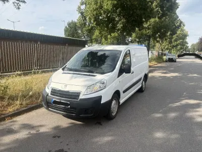 Gebraucht Peugeot Expert 90 PS (66 kW) 2014 Weiß Van