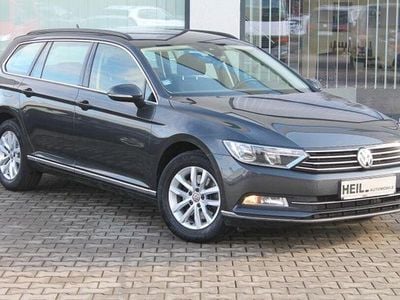 Gebraucht VW Passat Comfortline 190 PS (139 kW) 2019 Grau Kombi