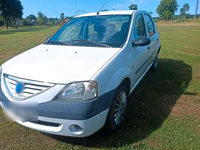 Gebraucht Dacia Logan 55 PS (40 kW) 2006 Weiß Limousine